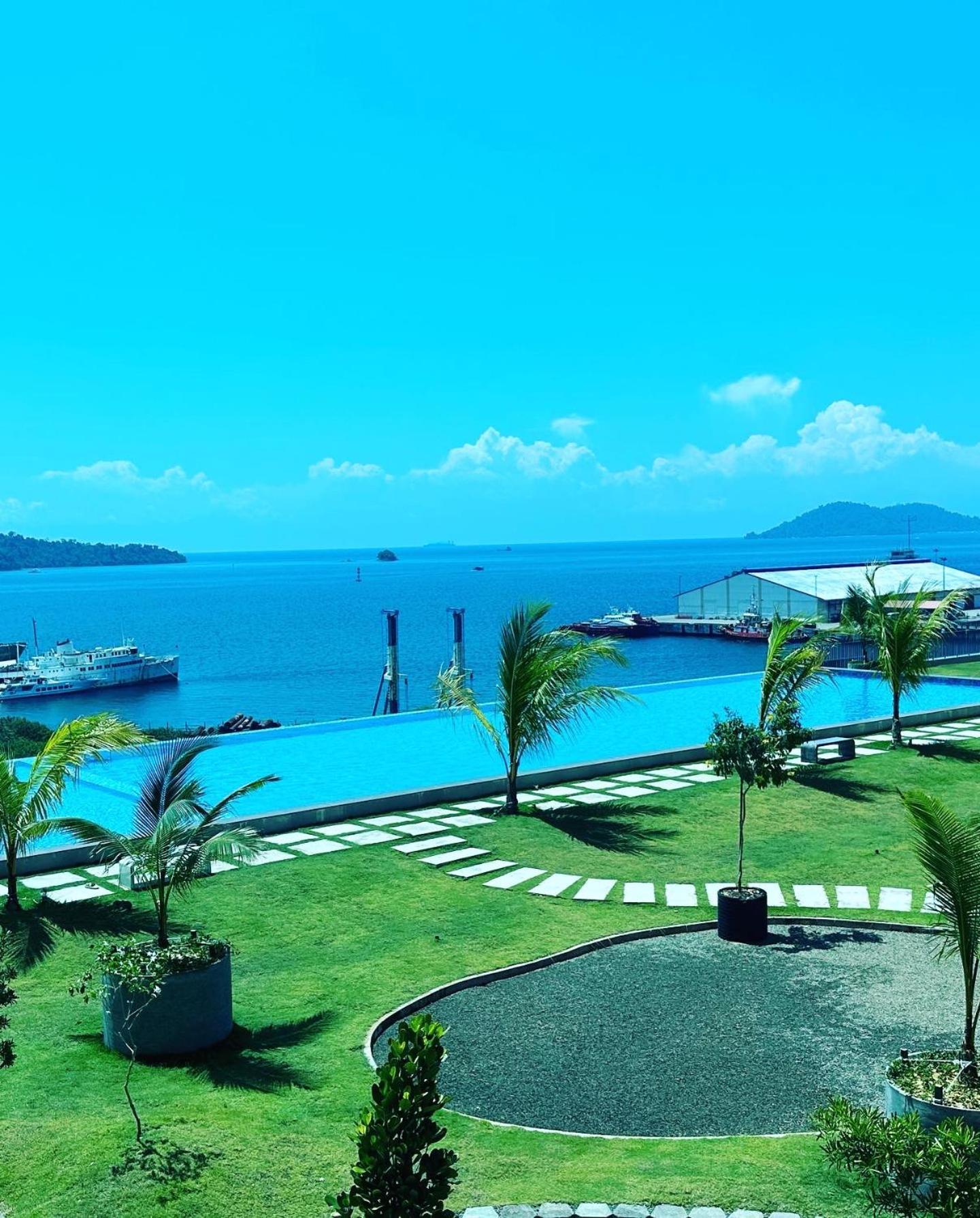 Jesselton Quay - Suite 1 By Staycation Suites Kk Кота-Кинабалу Экстерьер фото